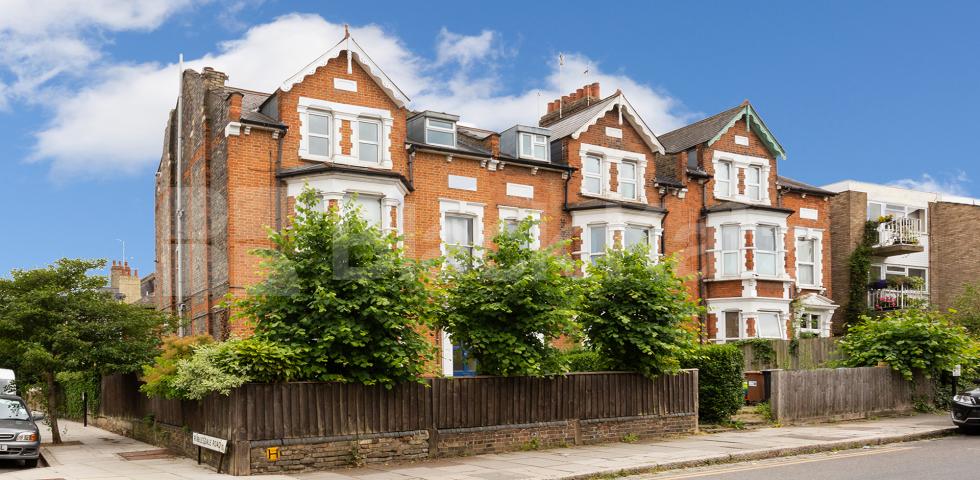 			NEW INSTRUCTION!, 1 Bedroom, 1 bath, 1 reception Flat			 Church Lane, Crouch End